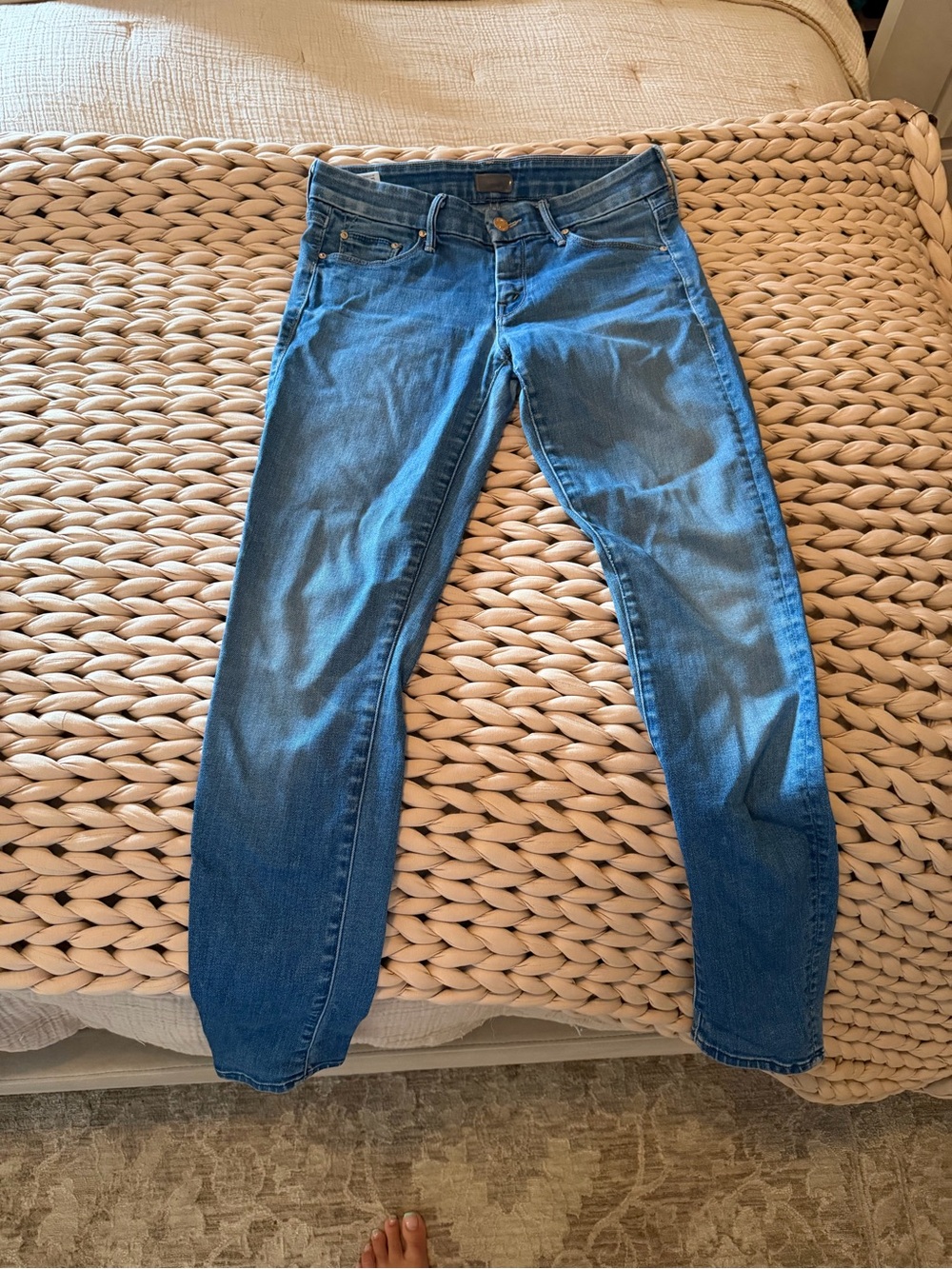 MOTHER The Looker Skinny Jeans 26